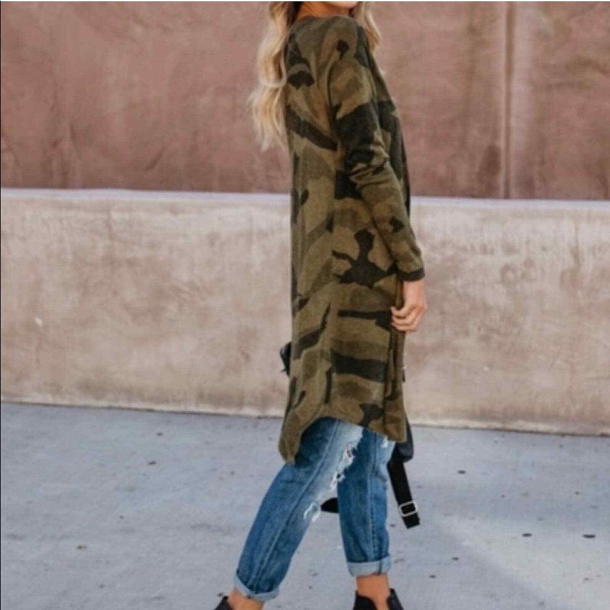 VICI Don't Blend in Camo Cardigan Small | eBay