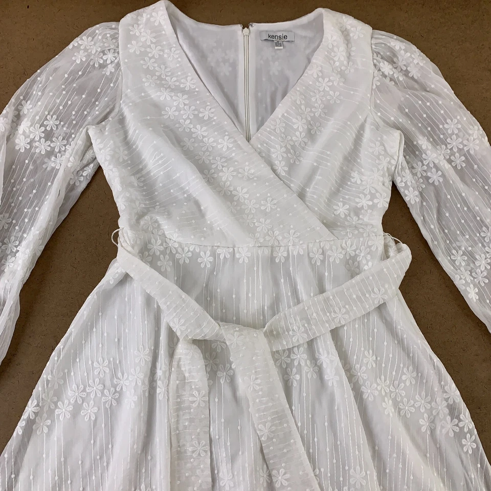 Vestido envolvente Kensie para mujer talla 10 blanco bordado manga larga cinturón nuevo con etiquetas Foto 3 de 4