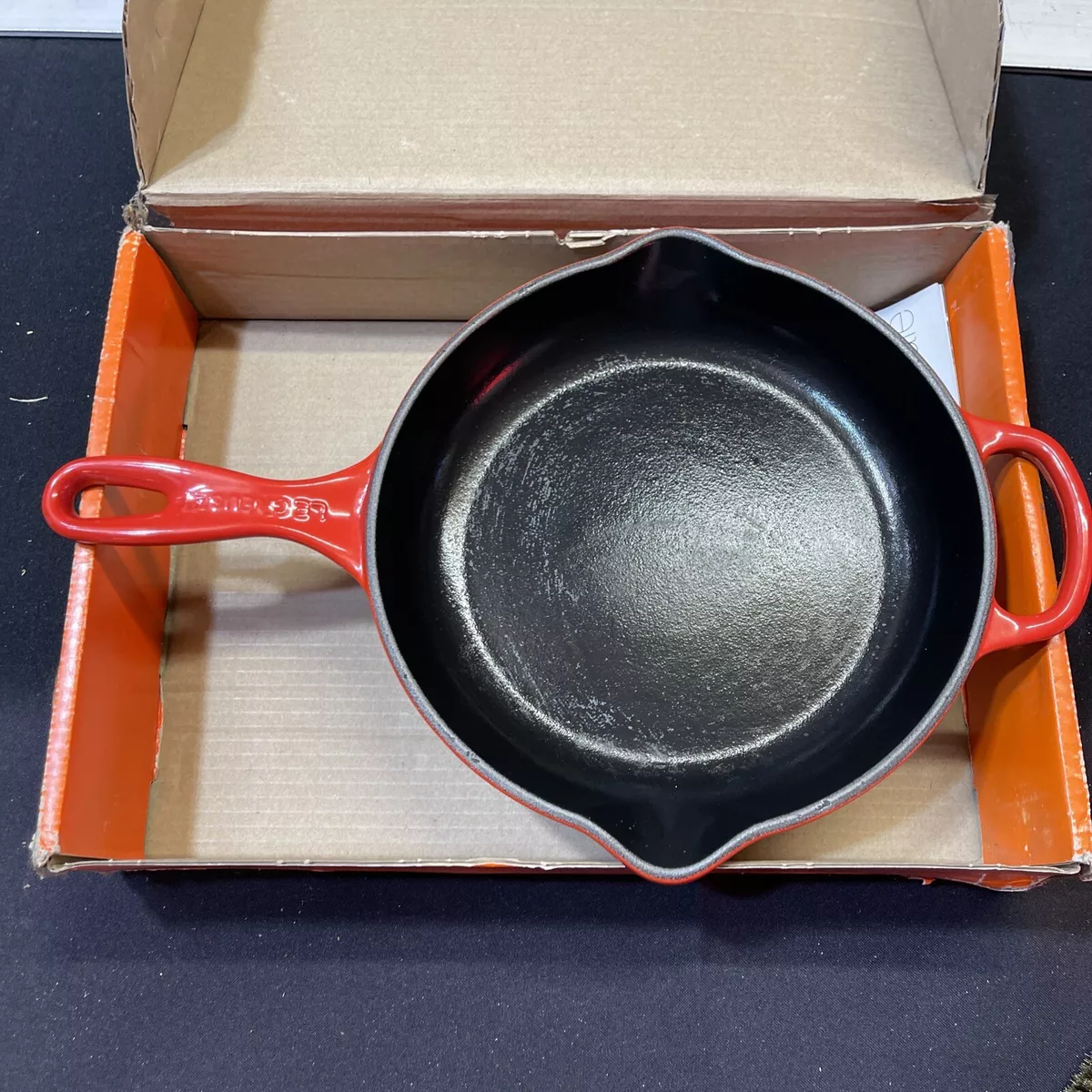 Le Creuset Signature Cast Iron 9” Skillet Cerise Red New In Box Made In  France