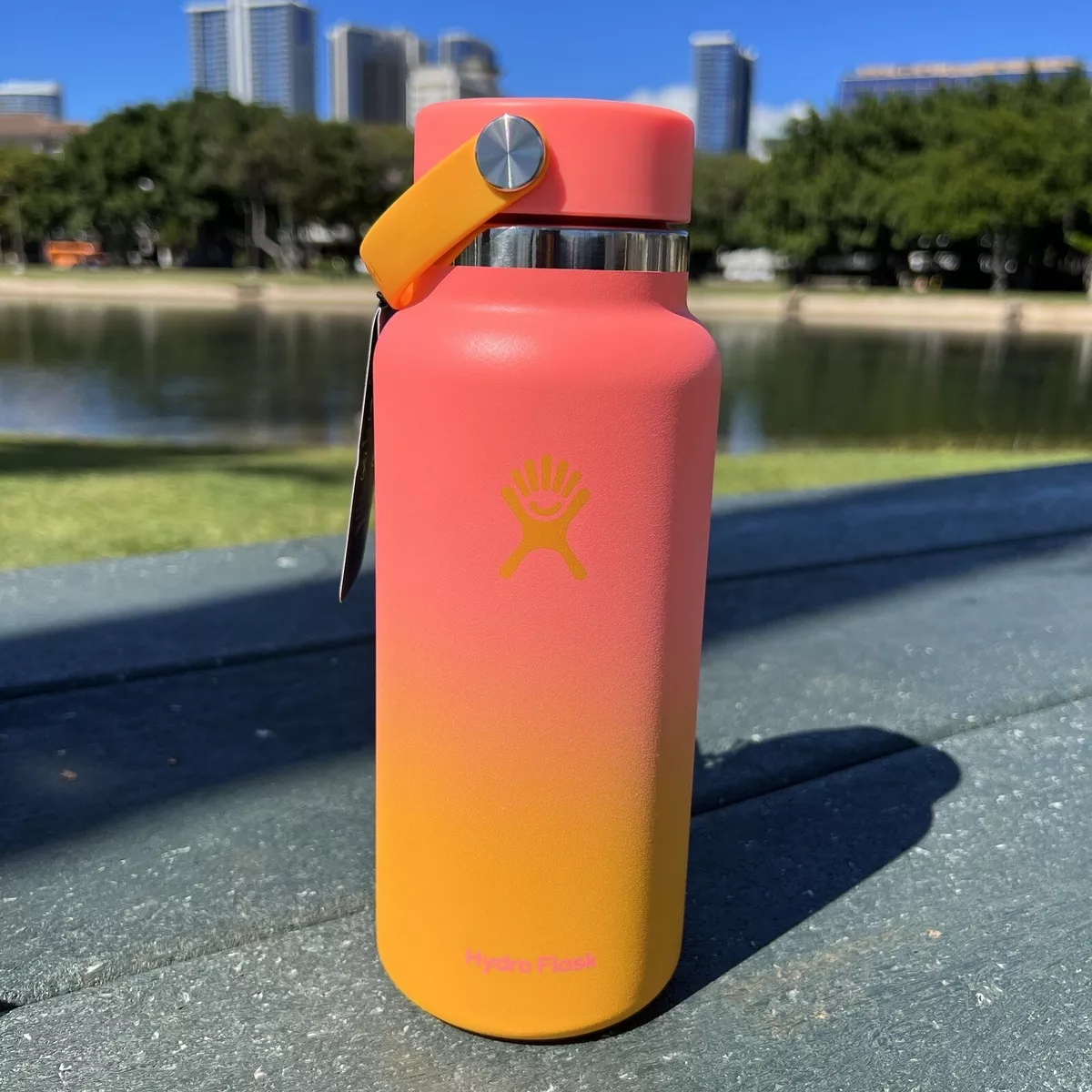 Hydro Flask Hawaii Ombre 24 oz. - HIC Online - Hawaiian Island