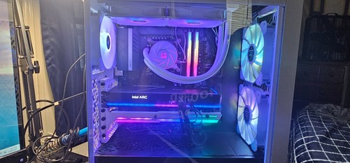 Brandneu High Mid Tier Gaming PC - Bild 6 von 7