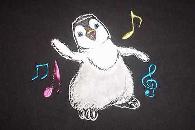 Happy Feet Two Dancing Penguin Warner Bros.Sleepwear T-Shirt LS