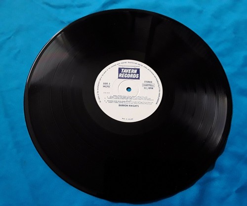 BARRON KNIGHTS FULLY SIGNED LP - Picture 6 of 8