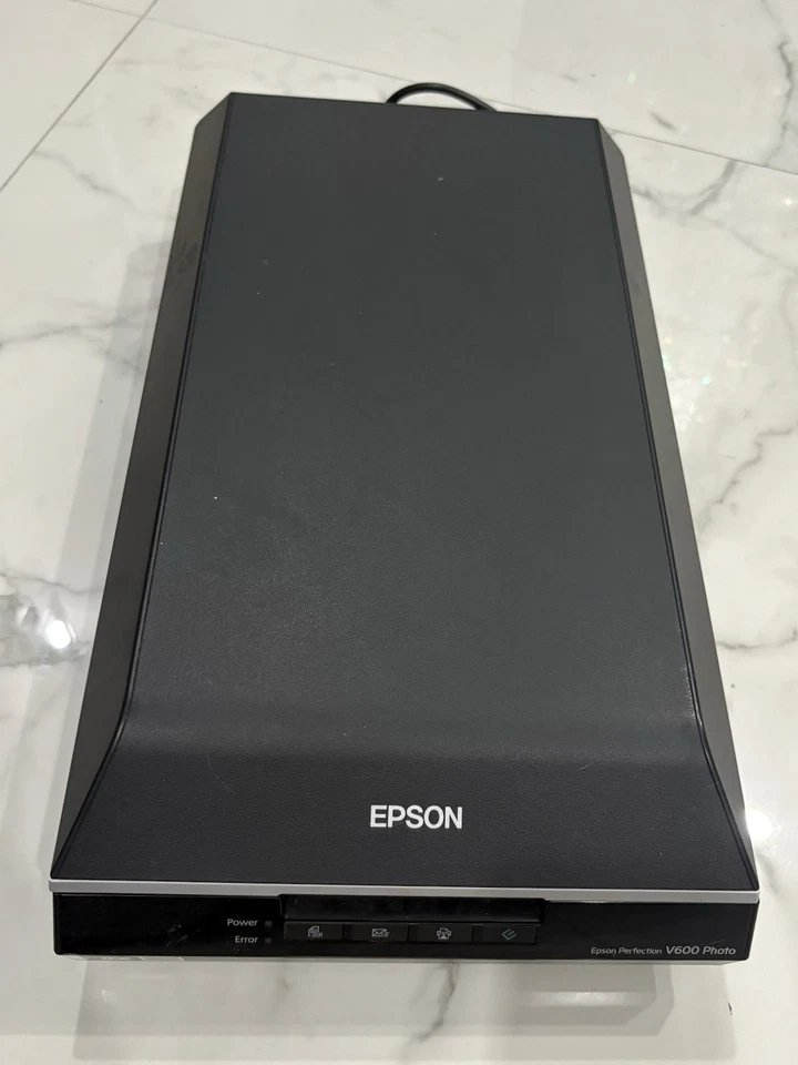 Epson J252A Perfection V600 Color Photo Film Image & Document Scanner Unit Only - Image 2 of 4