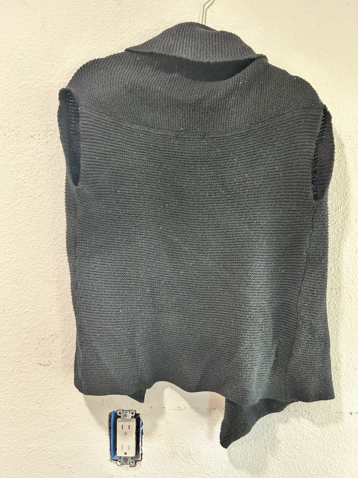 Picture 4 of 9