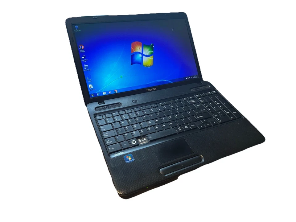 Toshiba Satellite C850-15C 15.6" Celeron 900 2.2GHz 4Gb RAM 320GB HDD WIN 7 - Image 2 of 4