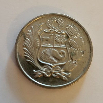 1982 Peruvian 100 Soles de Oro Banco Central de Reserva del Peru Coin TB4670*