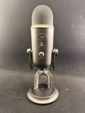 Blue Yeti Professional Multi-Pattern USB Condenser Microphone Black Blackout