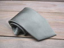 Geoffrey Beene Tie Mens Classic Necktie Polyester Formal Made USA 3.75x30