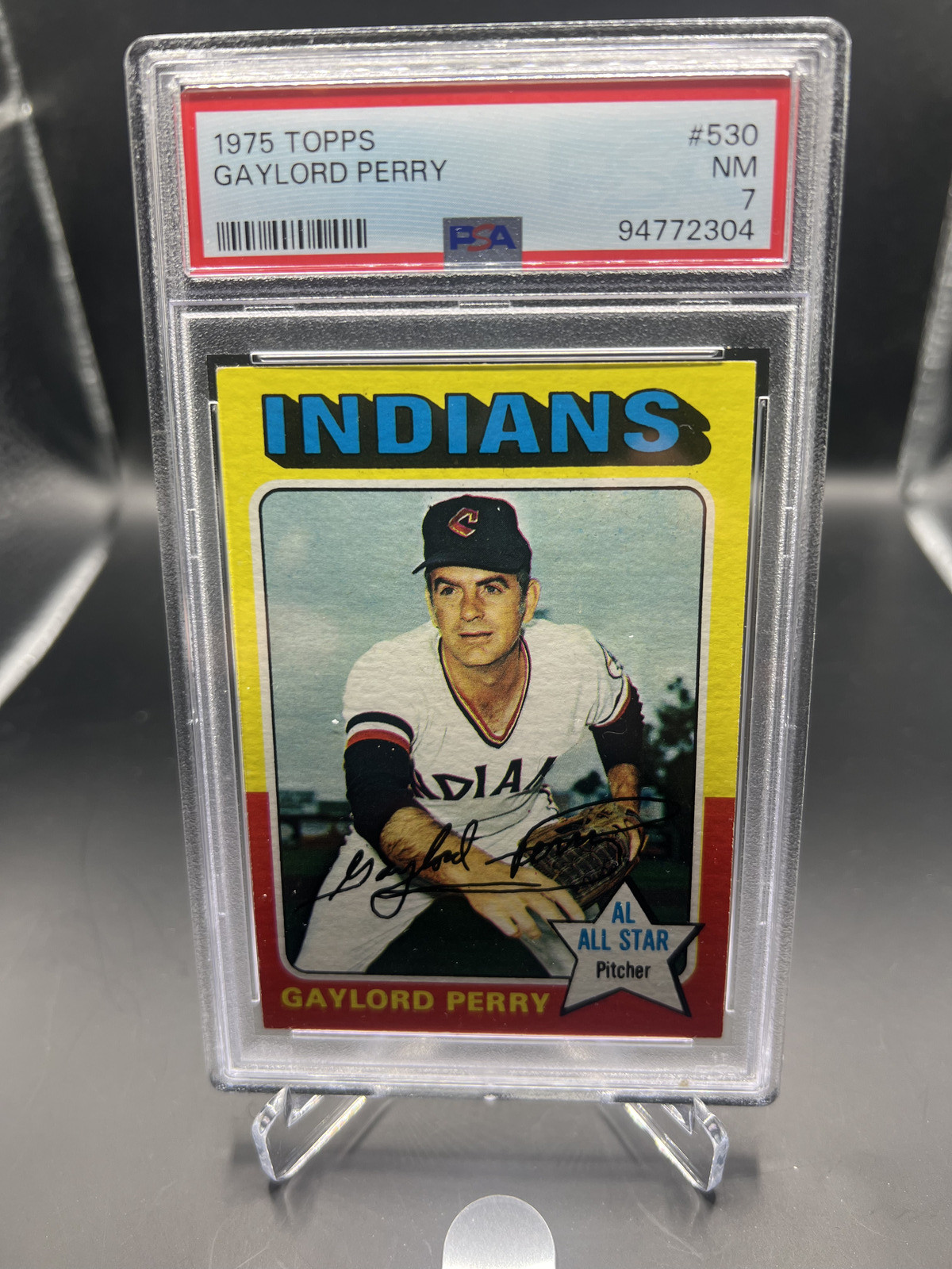 1975 Topps - #530 Gaylord Perry PSA 7