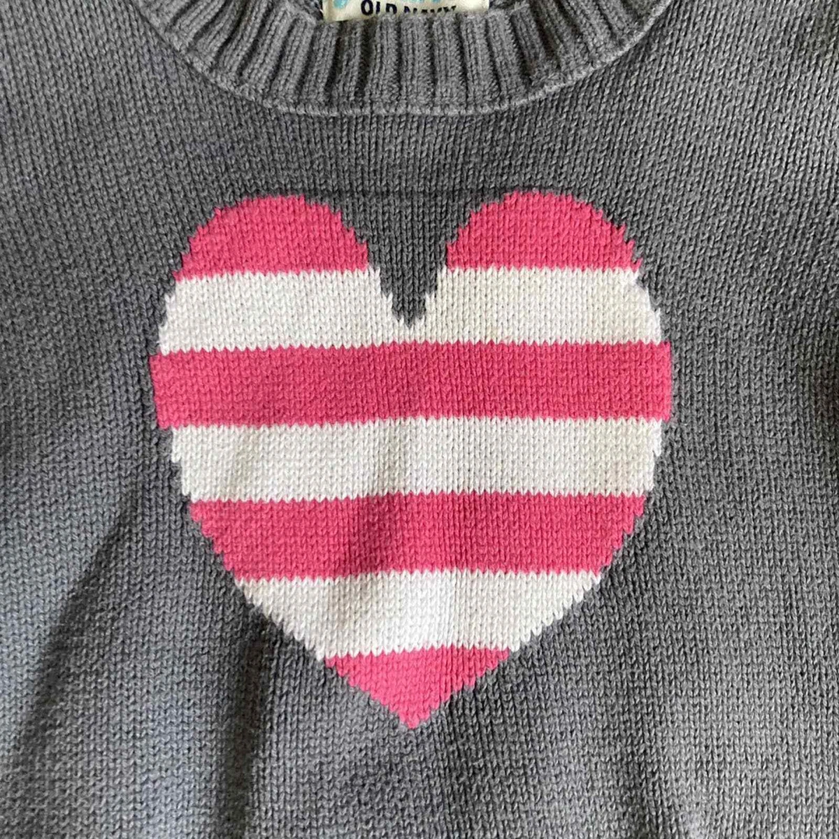 Old navy deals heart sweater