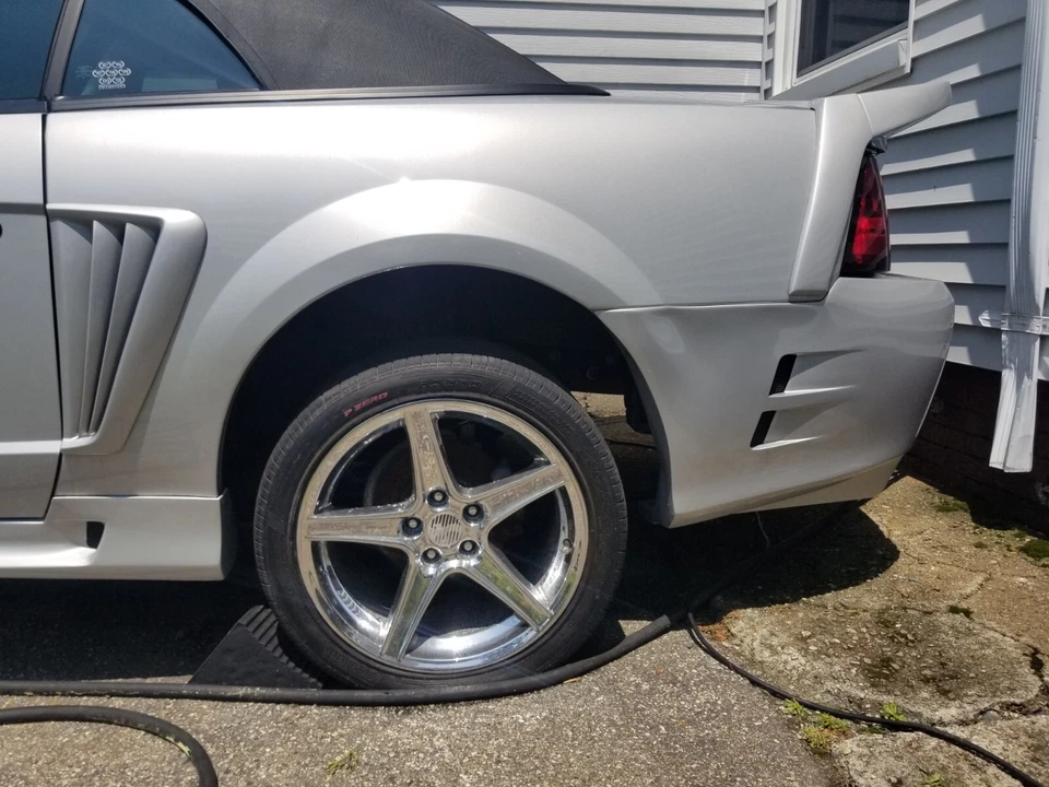 Saleen Maxigrip parte trasera Ford 8.8 Foto 3 de 4