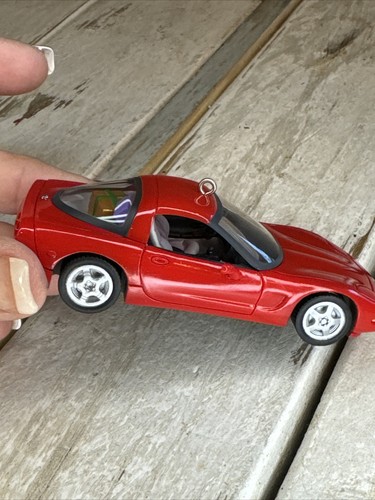 Hallmark Keepsake Vintage 1997 Corvette Taschenlampe rot Sportwagen Ornament mit Box - Bild 6 von 15
