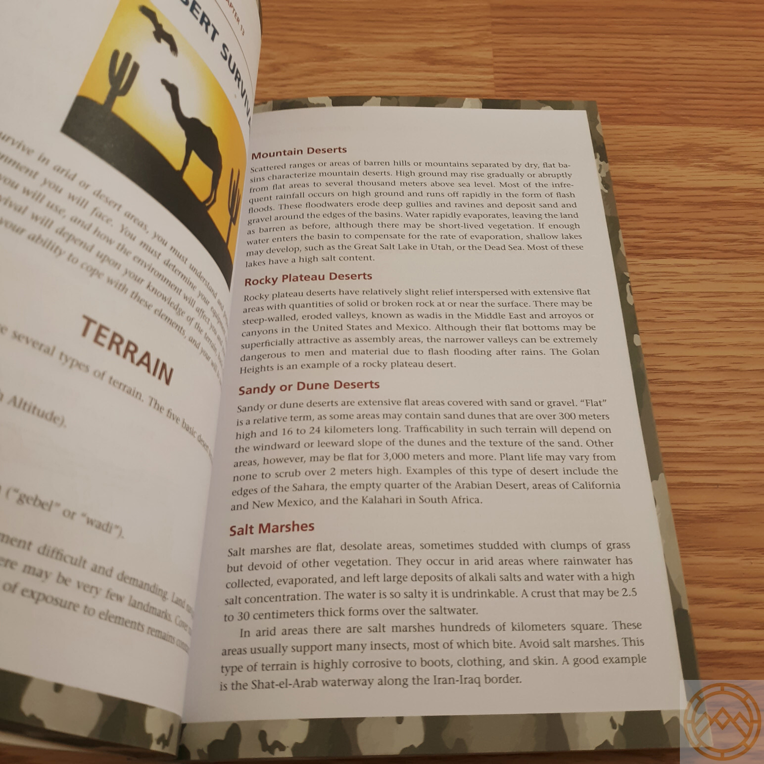 U.S. Survival Manual Book Outdoor Enthusiasts Pictures / Illustrations 428 Pages