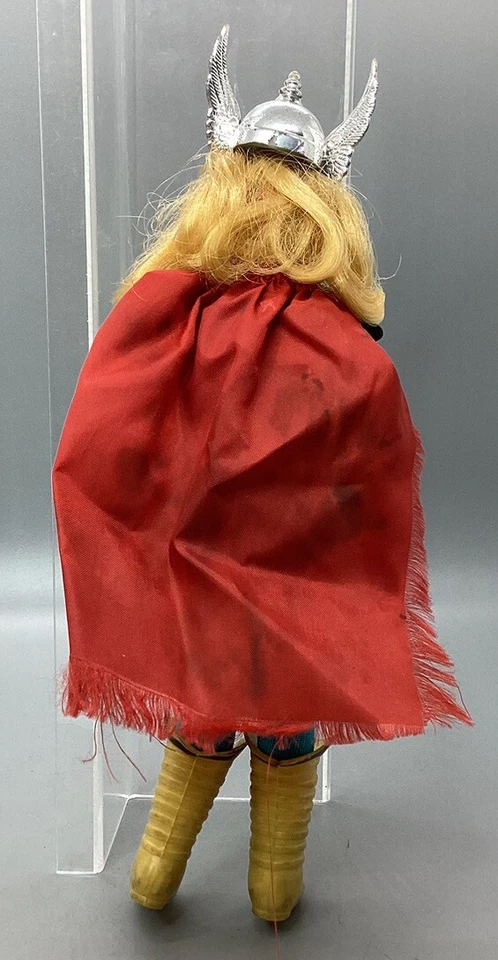 Vintage 1974 MEGO Marvel 7 Inch Thor Action Figure With Outfit - Image 3 of 4