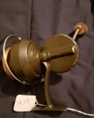 Vintage LUXOR Pezon-Michel Surf/Boat Spinning Reel Made In France No. 3L Saumon - Picture 4 of 5