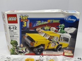LEGO Toy Story 3 Pizza Planet Truck Rescue 7598 - Incomplete RETIRED & RARE P111