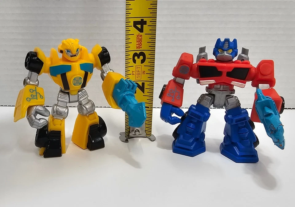 Lot of 2 Transformers Rescue Bots Optimus Prime & Bumblebee 3.5" Figures - Image 2 of 4