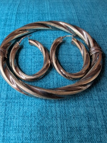 Arte D’Argento Sterling Silver 925 Diamond Cut Bangle Bracelet & Hoop Earrings - Picture 2 of 15