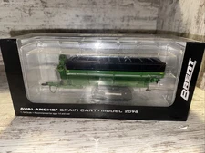 1/64 Brent Avalanche 2098 Grain Cart with Equalizer Tracks, Green Spec-Cast