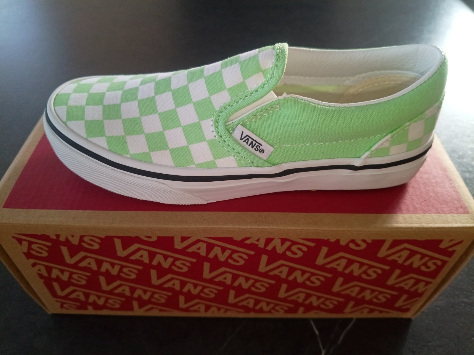 Basket Vans Classic Slip-On verte taille 32 3