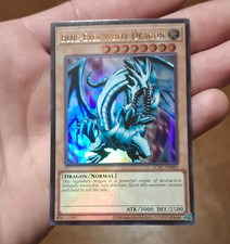 Konami Blue-Eyes White Dragon LCKC-EN001 Ultra Rare Holo Unlimited 2020