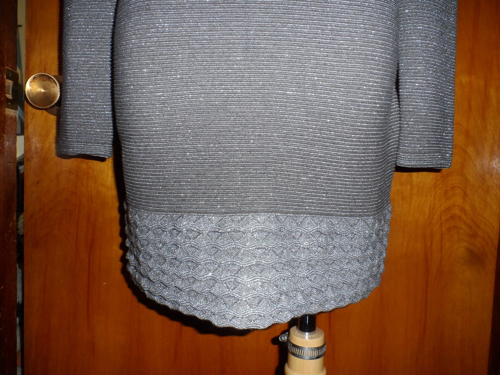 UNDERCOVER Abito con maglione metallico reversibile Victoria's Secret Moda International S nuovo