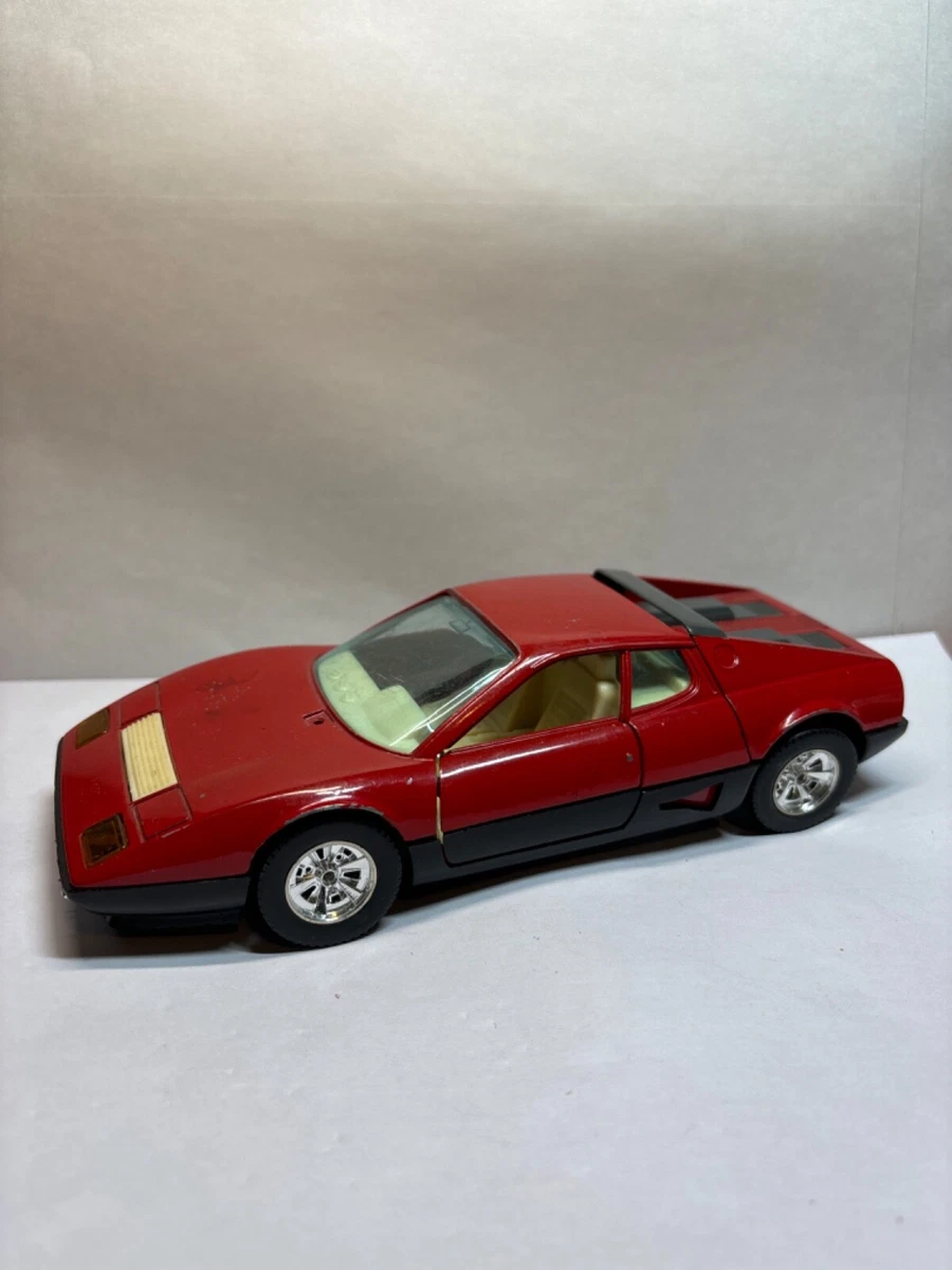 Bburago Ferrari 1:24 Vintage Manufacture Diecast Cars, Trucks