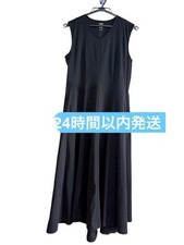 UNIQLO x Theory Ultra Stretch Flare Long Dress M Black Used