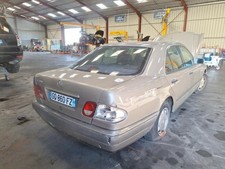Retroviseur intérieur Mercedes 210