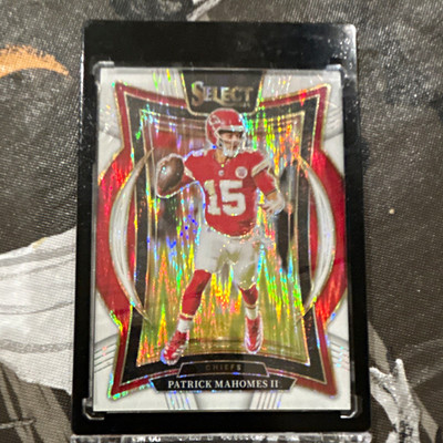 Panini Select 2024 Patrick Mahomes II Concourse #33 White Shock Prizm /199