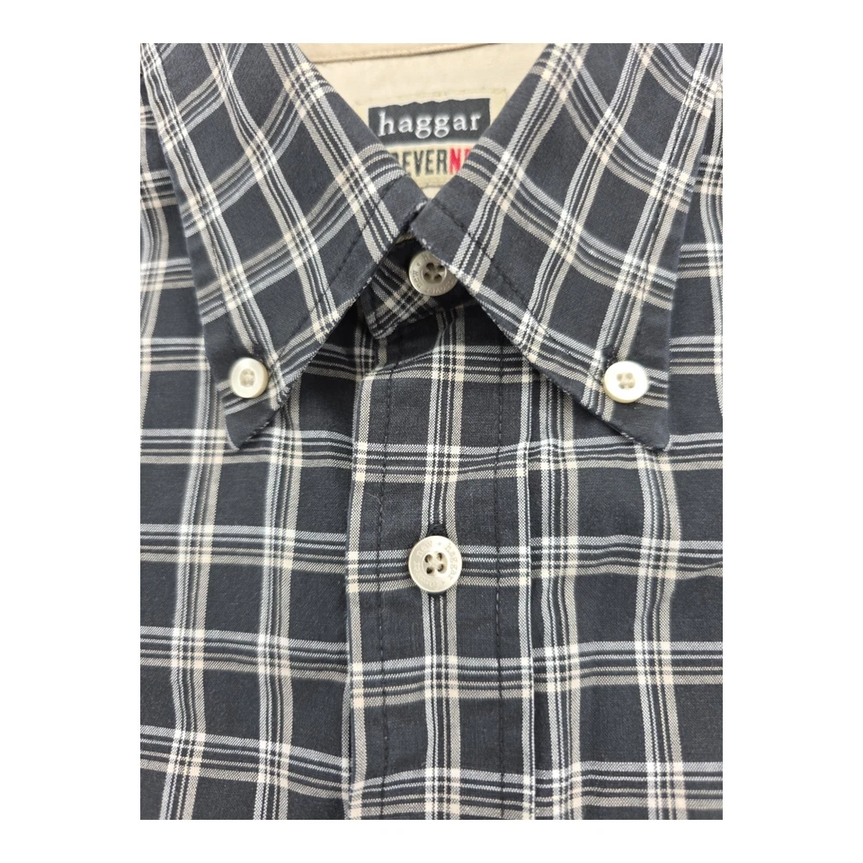 Haggar Forever New Black White Plaid Button Down Long Sleeves Shirt Men’s Size M - Image 4 of 4