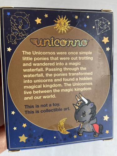 Figura Vinilo Tokidoki Simone Legno Diseñador Zodiaco Unicorno Tauro* Caja Dañada - Imagen 6 de 6