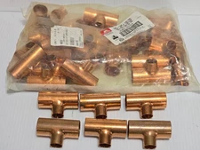 31 Pcs - Mueller Copper Reducing Tee, 7/8" O.D. x 7/8" O.D. x 5/8" O.D. WB04033