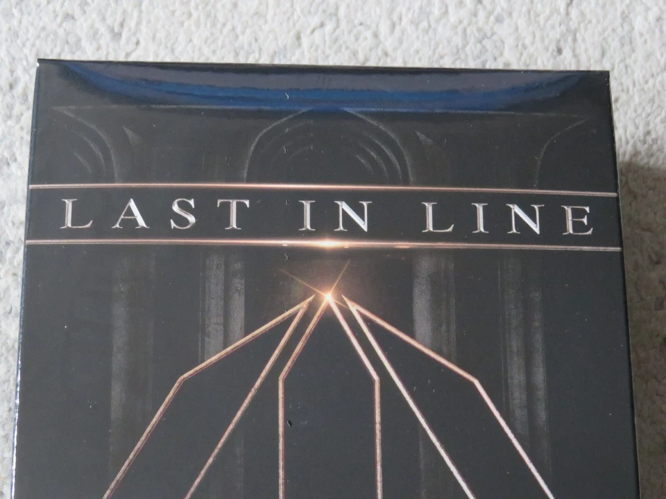 Last In Line - II [Deluxe Edition CD Box Set With Exclusive T-Shirt 2019] EX-DIO - Image 2 of 4