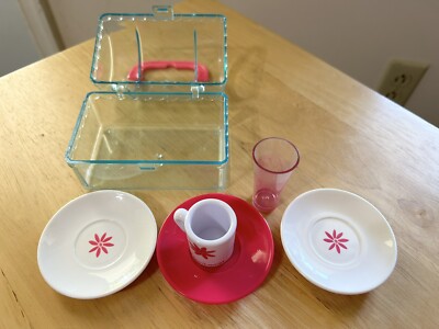 American Girl Cafe Bistro 6 Piece Set Picnic Basket Plates Mug Glass Plastic