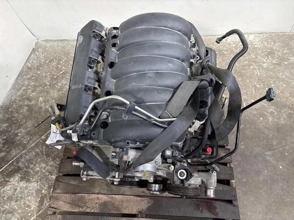 Chevrolet Tahoe 2015-2020 motor de 5,3 L PBV fabricante original Foto 2 de 4