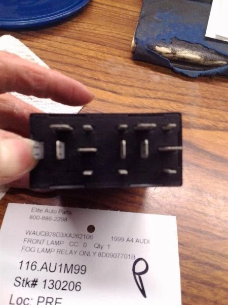 Luz de estacionamiento/esquina del conductor luz de estacionamiento señal de giro compatible con 96-99 AUDI A4 245778 Foto 2 de 4