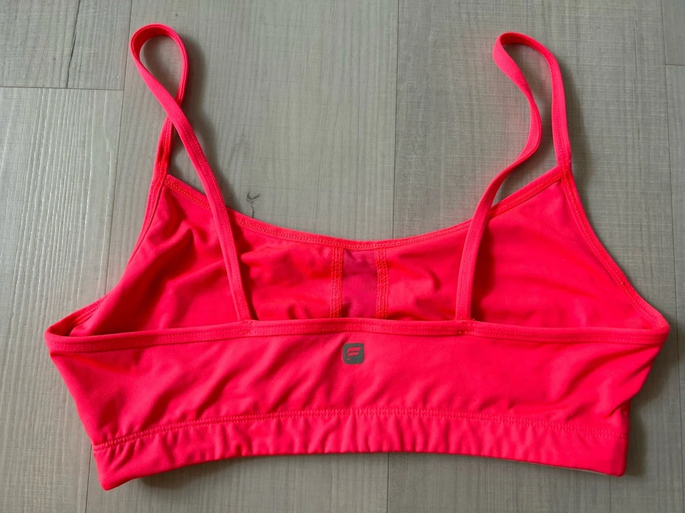 Sujetador deportivo FABLETICS talla?? Kate Hudson Hot Pink Foto 4 de 4