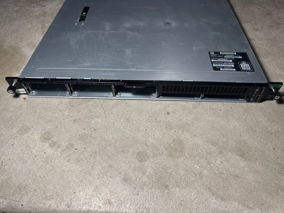 HPE ProLiant DL160 Gen10 1x Silver 4208 128GB, 8x 2.5" Bays 562SFP+ 1x 500W PSU - Image 3 of 4