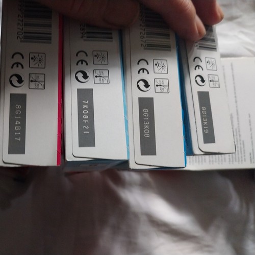 Canon 8 Black & Colour Ink Cartridgesx9 -out of date. - Picture 7 of 12