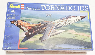 Revell 03987 Panavia Tornado IDS. 1/48 scale.  Complete