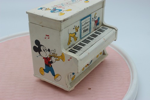 Walt Disney Character Piano mickey mouse Music jewelry Box Vintage Working 48D34 - Picture 2 of 15