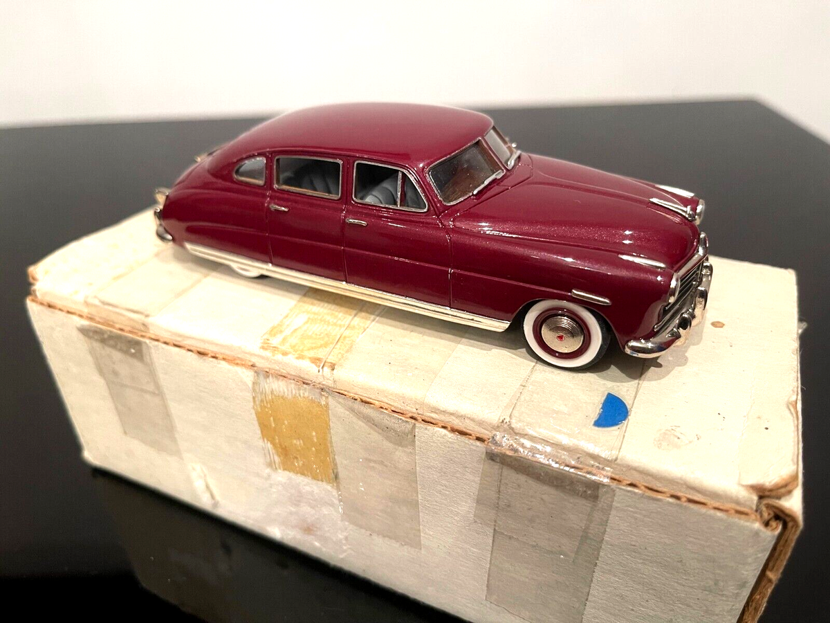 Motor City USA Models 1949 Hudson Commodore Sedan 1/43 Motor City USA Models 1949 Hudson Commodore Sedan 1/43