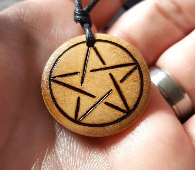 Mens pentagram necklace cheap