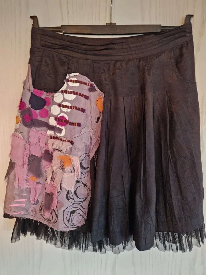 Desigual Rock Damen Gr. 38 schwarz/bunt im A-Line Styl, 100% Viskose, gefüttert - Bild 1 von 2