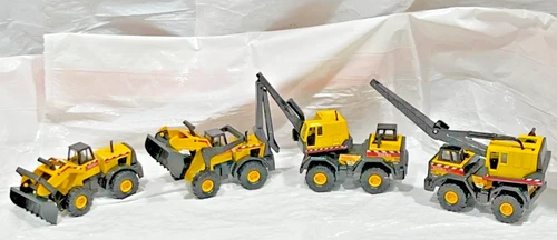 Vintage Tonka Trucks Lot of 4 Mighty Earth Mover, Crane 758, 748, and 2x 728's