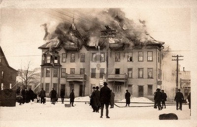 Terrible Fire Hotel in Perry NY Fire Co New York RPPC Photo Postcard COPY