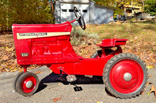 Ertl International Harvester IH Model 856 pedal tractor - rare, original