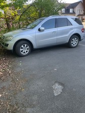 ML 320 CD? Klima Leder Tempomat Vollausstattung ML 320 CD? Klima Leder Tempomat Vollausstattung